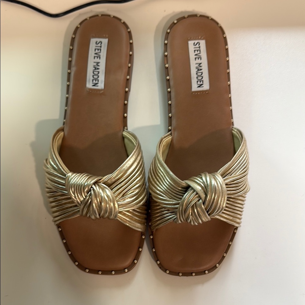 Steve Madden Gold knot Women's Slide Sandals